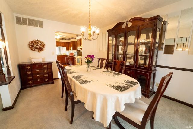 2912 Osage Drive, Kokomo, IN 46902