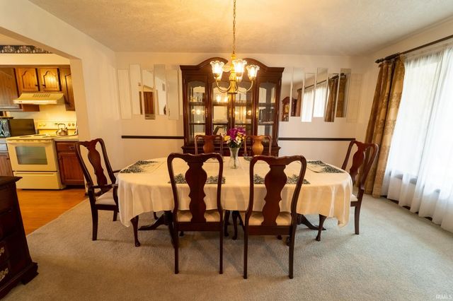 2912 Osage Drive, Kokomo, IN 46902