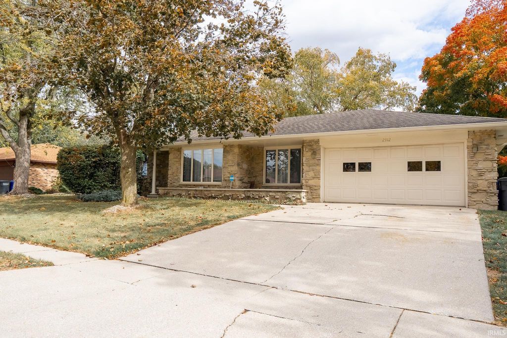 2912 Osage Drive, Kokomo, IN 46902
