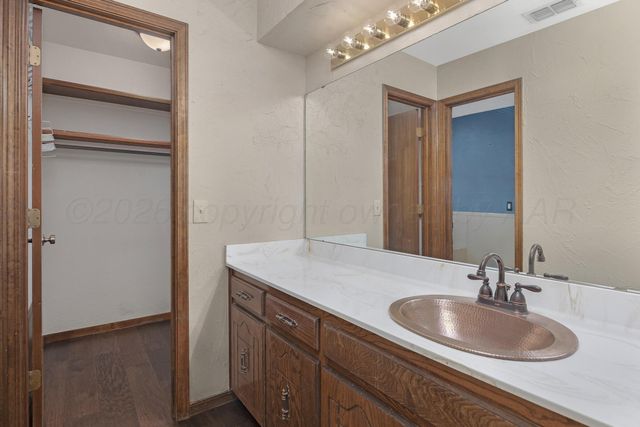 6306 HYDE Parkway, Amarillo, TX 79109