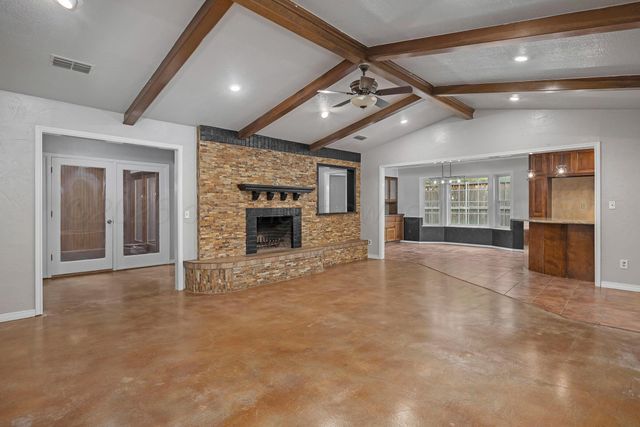 6306 HYDE Parkway, Amarillo, TX 79109