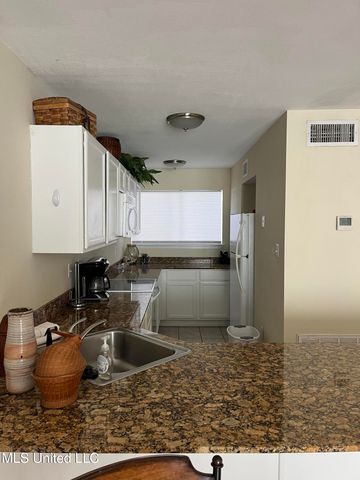 1664 Beach Boulevard, 66, Biloxi, MS 39531