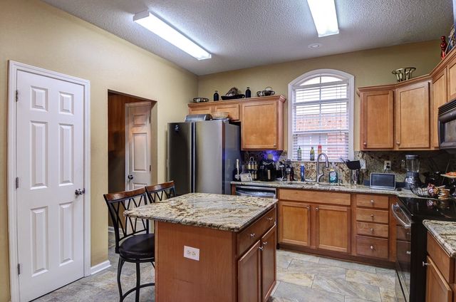 7656 GLEN LAUREL WAY, Unincorporated, TN 38125