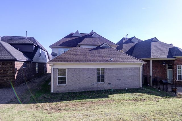 7656 GLEN LAUREL WAY, Unincorporated, TN 38125