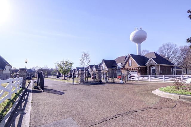 7656 GLEN LAUREL WAY, Unincorporated, TN 38125