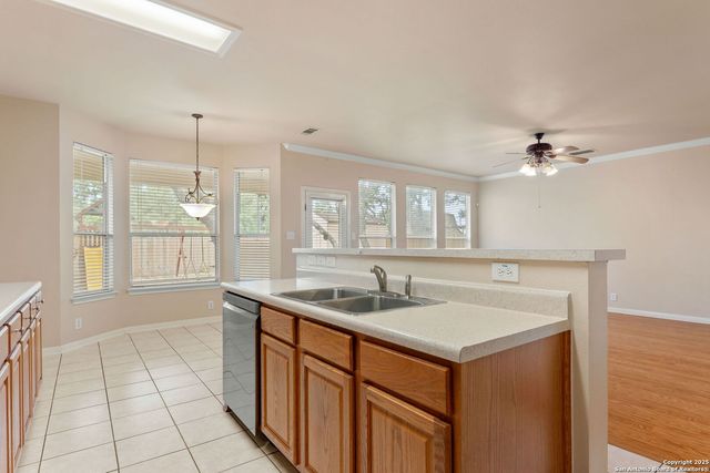 9331 Vinca Pass, San Antonio, TX 78251