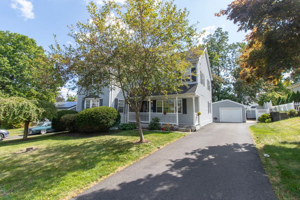 195 Lobdell Drive, Stratford, CT 06614