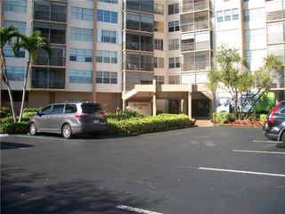 900 SAINT CHARLES Place 311, Pembroke Pines, FL 33026