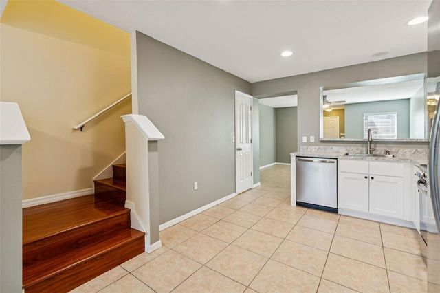 8707 SHELDON CREEK BOULEVARD, Tampa, FL 33615