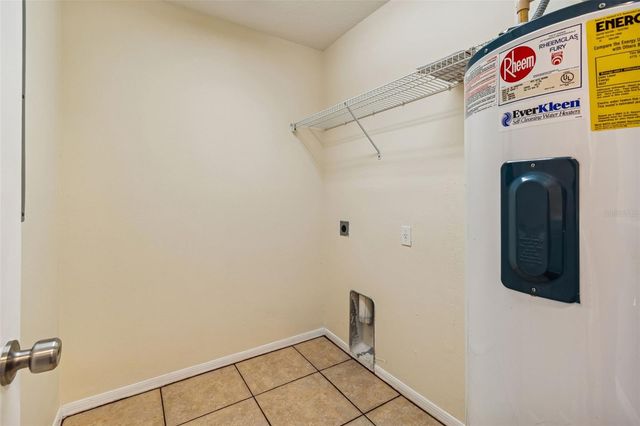 8707 SHELDON CREEK BOULEVARD, Tampa, FL 33615