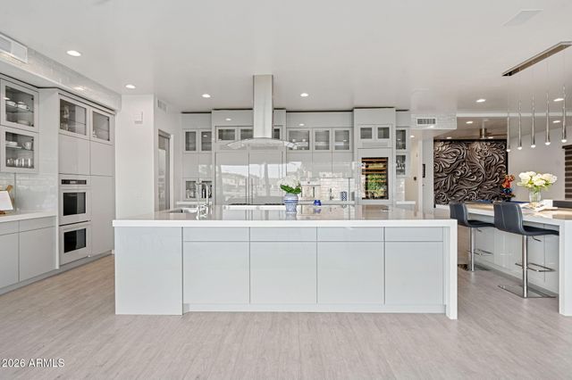 1455 W HEATHER Avenue, Gilbert, AZ 85233