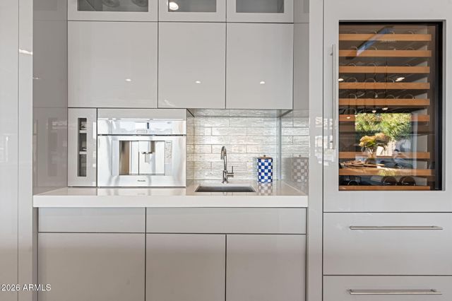 1455 W HEATHER Avenue, Gilbert, AZ 85233