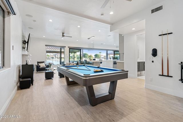 1455 W HEATHER Avenue, Gilbert, AZ 85233