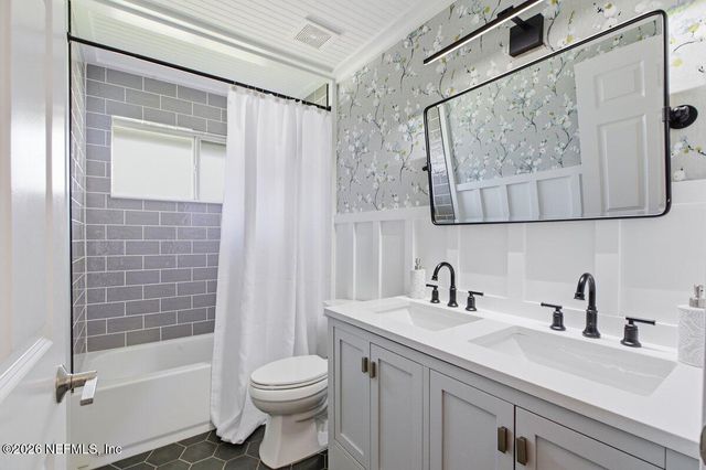 170 EDGEWATER BRANCH Drive, St. Johns, FL 32259
