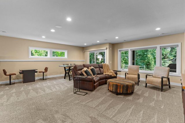 7061 Highland Court, Eden Prairie, MN 55346