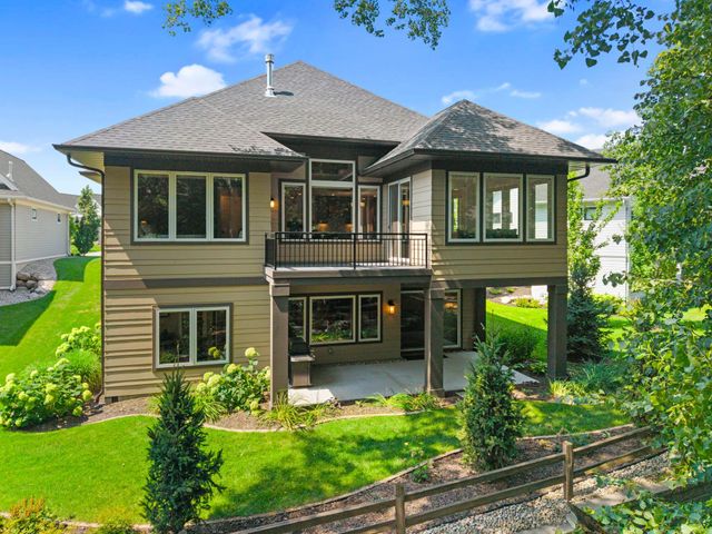 7061 Highland Court, Eden Prairie, MN 55346