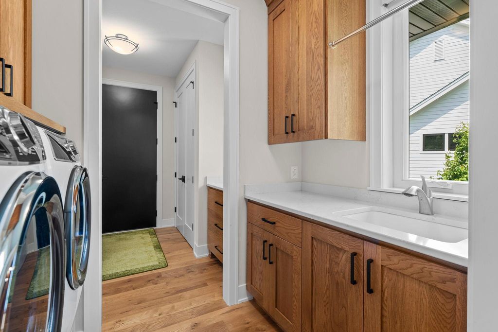 7061 Highland Court, Eden Prairie, MN 55346 — photo 5