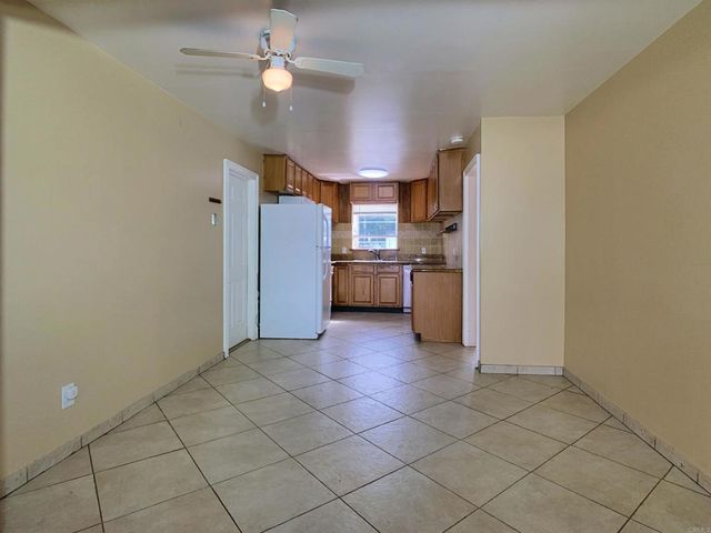 9336 Carlton Hills Blvd, Santee, CA 92071