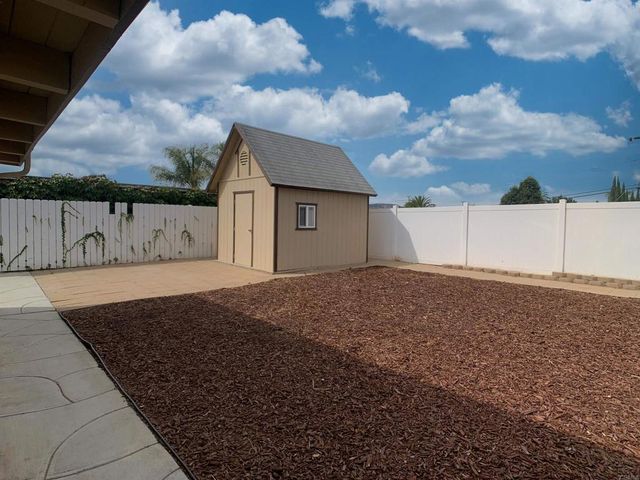 9336 Carlton Hills Blvd, Santee, CA 92071