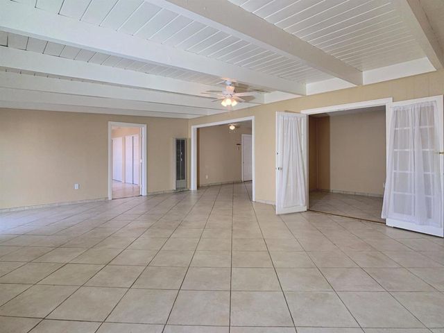 9336 Carlton Hills Blvd, Santee, CA 92071