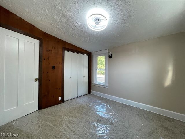 2619 E Aurora Road, Twinsburg, OH 44087