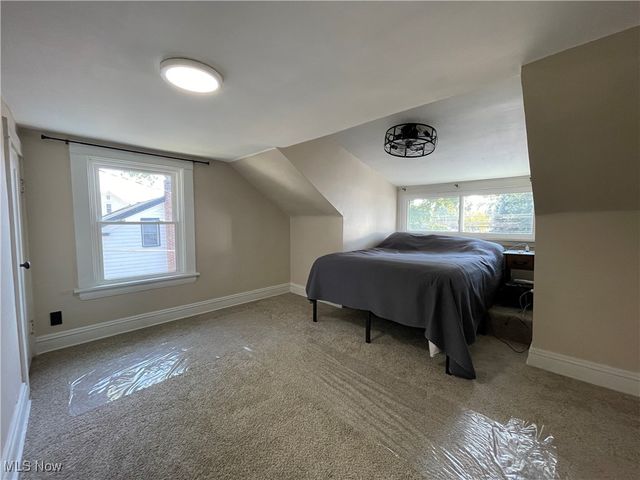 2619 E Aurora Road, Twinsburg, OH 44087