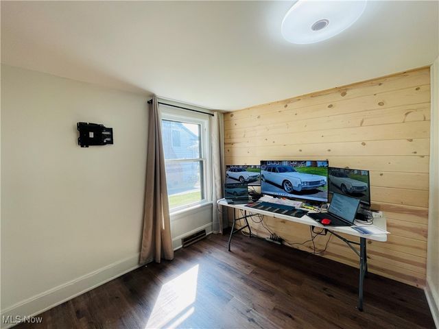 2619 E Aurora Road, Twinsburg, OH 44087