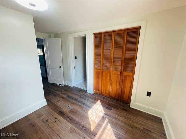 2619 E Aurora Road, Twinsburg, OH 44087