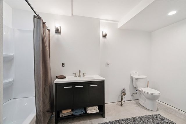 1055 17th Street, Marion, IA 52302