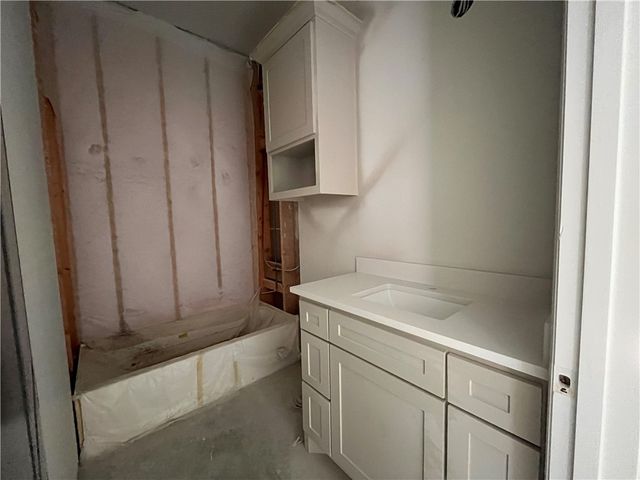 7805 Houshang Dr, Corpus Christi, TX 78414