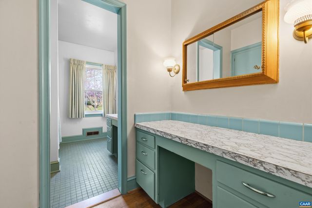 505 W BAKER ST, Gordonsville, VA 22942