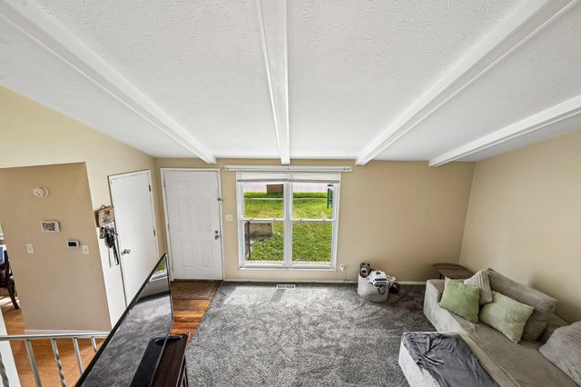 3206 Penfield Road, Columbus, OH 43227
