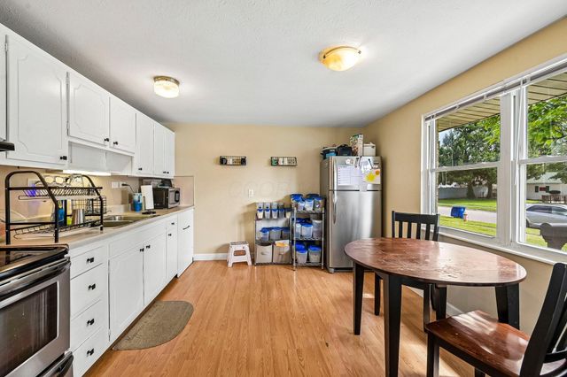 3206 Penfield Road, Columbus, OH 43227