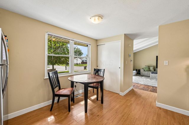 3206 Penfield Road, Columbus, OH 43227