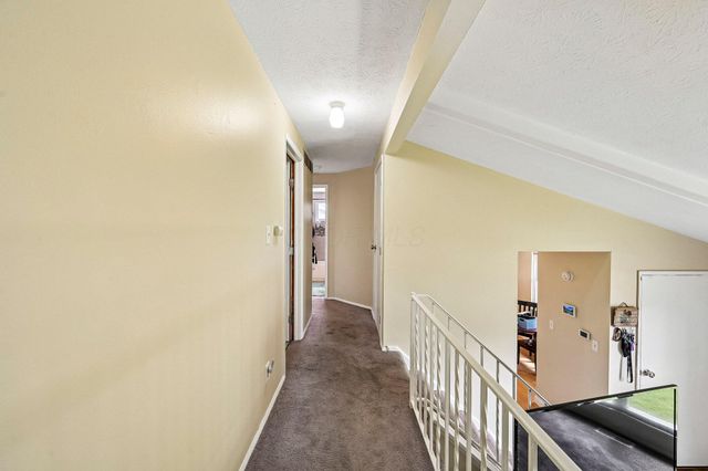 3206 Penfield Road, Columbus, OH 43227