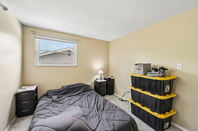 3206 Penfield Road, Columbus, OH 43227