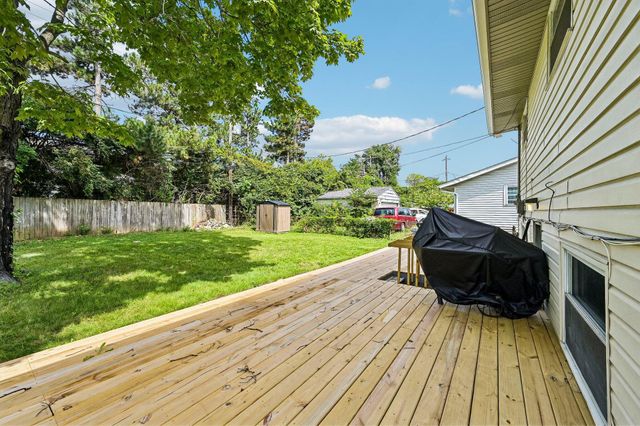 3206 Penfield Road, Columbus, OH 43227