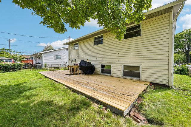 3206 Penfield Road, Columbus, OH 43227