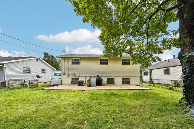 3206 Penfield Road, Columbus, OH 43227