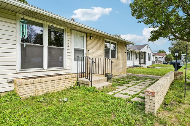 3206 Penfield Road, Columbus, OH 43227