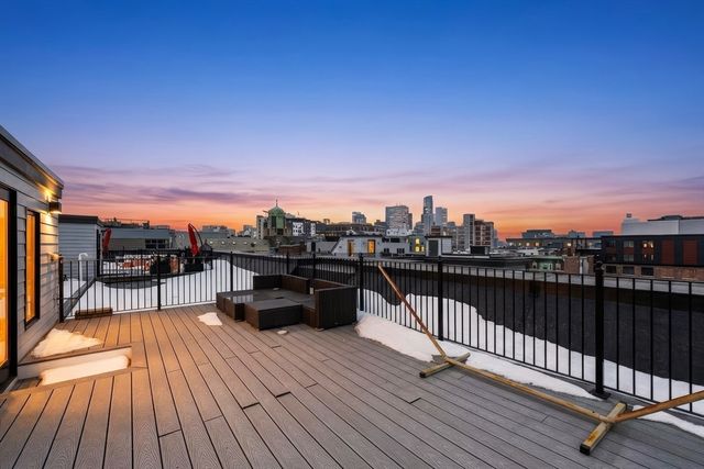 39 A St 22, Boston, MA 02127