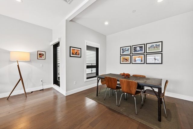 39 A St 22, Boston, MA 02127