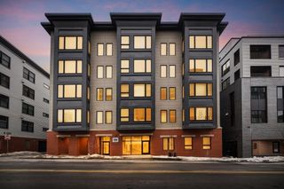 39 A St 22, Boston, MA 02127