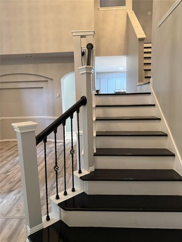 1134 Evandale Lane, Sugar Land, TX 77479