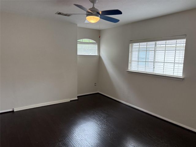 1134 Evandale Lane, Sugar Land, TX 77479