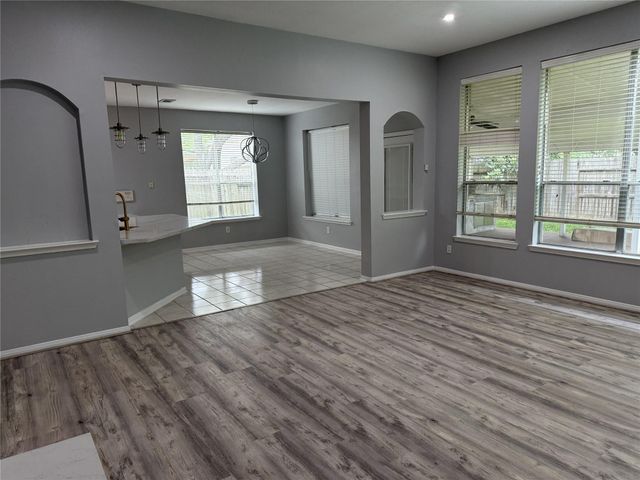 1134 Evandale Lane, Sugar Land, TX 77479