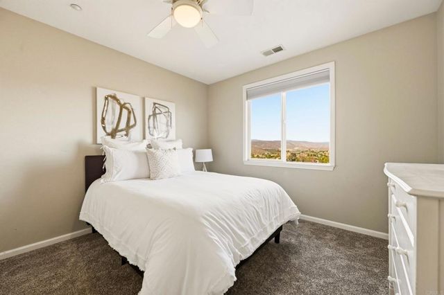 2888 Eastview, Escondido, CA 92025