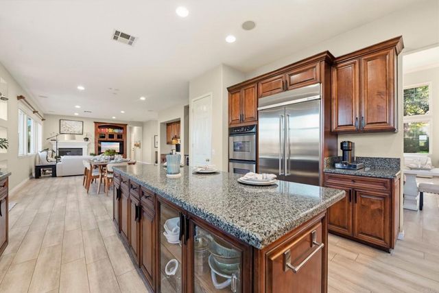 2888 Eastview, Escondido, CA 92025