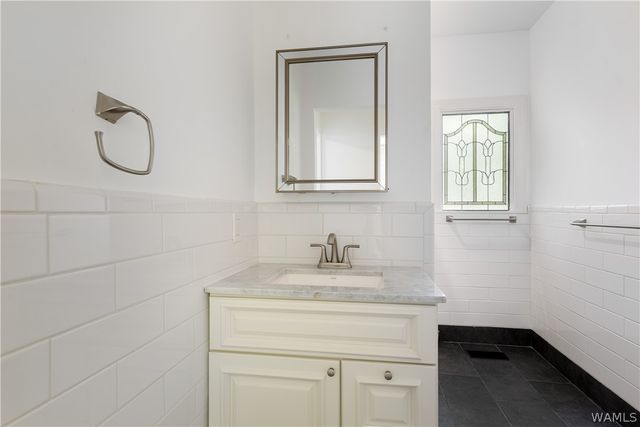 7609 River Ridge NE, Tuscaloosa, AL 35406