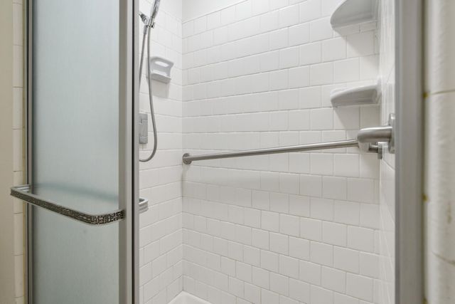 1705 E Cross Avenue, Tulare, CA 93274